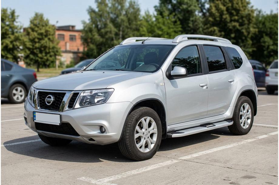 Nissan Terrano 2014– Mevsim Grey bočné nášľapy (2 ks, hliník) Image