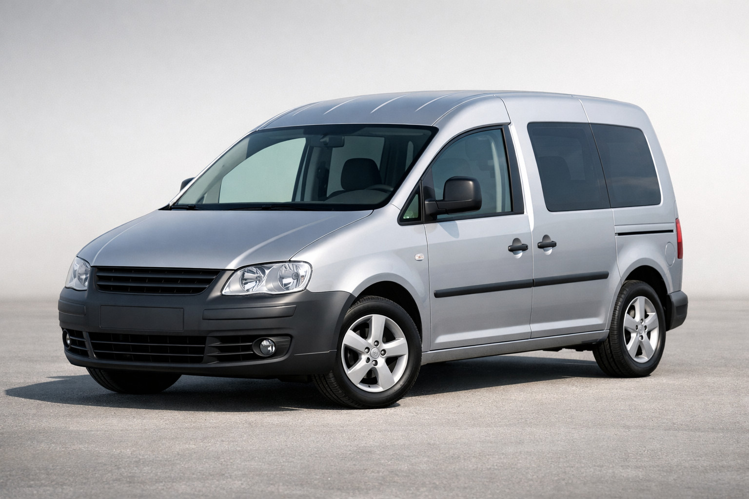 Volkswagen Caddy 2004 – 2010: prehľad malého úžitkového hrdinu