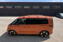 Volkswagen ID BUZZ 2022– Chrómové strešné lyžiny (turecký dizajn) fotografia 2