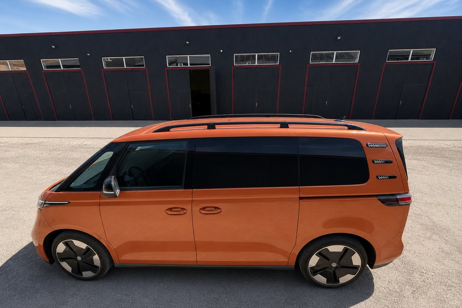 Volkswagen ID BUZZ 2022– Čierne strešné lyžiny (turecký dizajn) Image