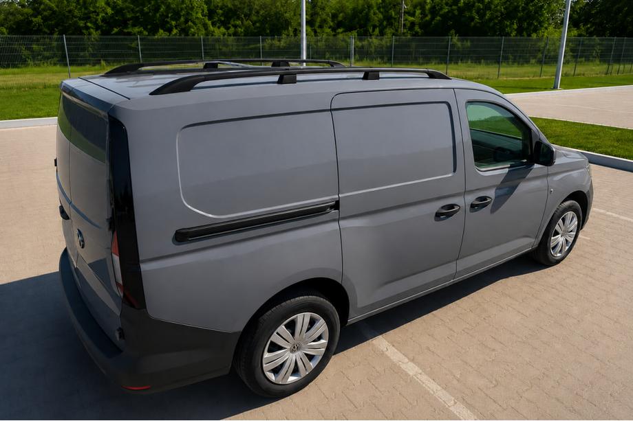 Volkswagen Caddy 2020– Čierne strešné lyžiny (turecký dizajn) Image