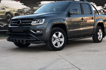 Volkswagen Amarok 2010–2022 Predný ochranný rám F3-08.7 Black (nerez) fotografia 2