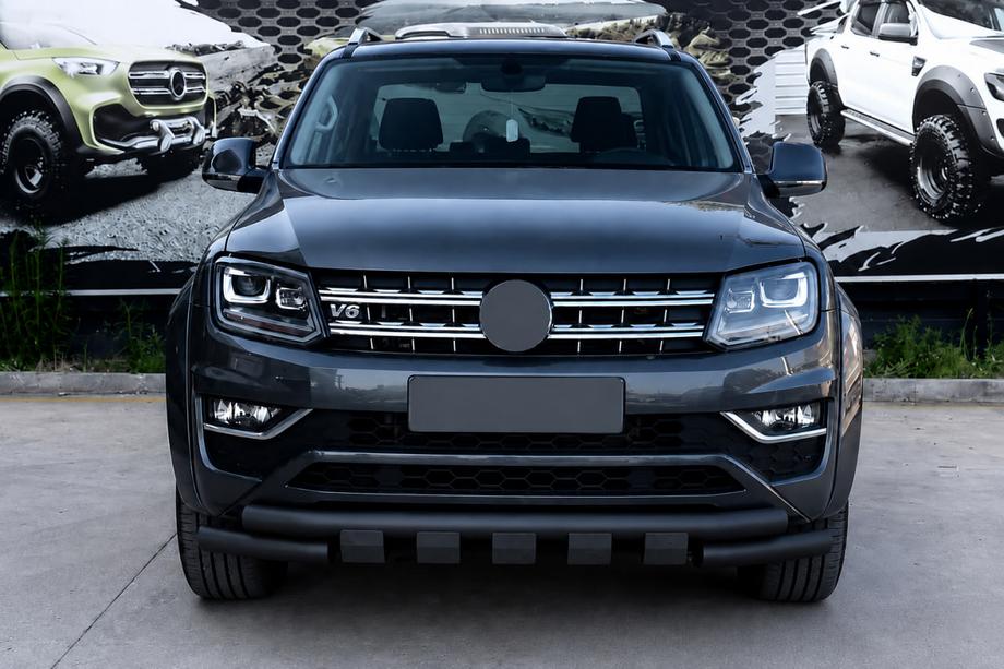 Volkswagen Amarok 2010–2022 Predný ochranný rám F3-08.7 Black (nerez) Image