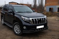 Toyota Land Cruiser Prado 150 2009–2023 Predný ochranný rám F3-31 Black (nerez) fotografia 3