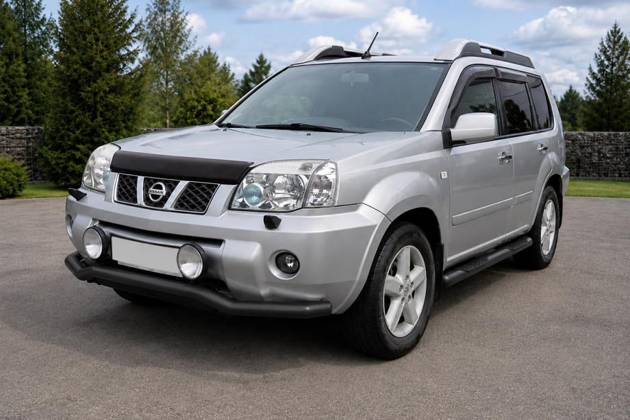 Nissan X-trail T30 2002–2007 Predný ochranný rám ST007 Black (nerez) Image