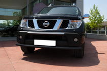 Nissan Navara 2006–2015 Predný ochranný rám ST008 Black (nerezová oceľ) fotografia 3