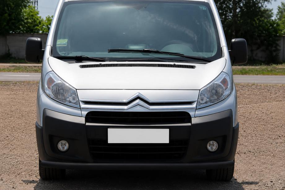 Citroen Jumpy 2007–2017 Predný ochranný rám ST008 Black (nerezová oceľ) Image