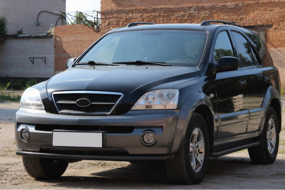 Kia Sorento I BL 2002–2009 Predný ochranný rám ST008 Black (nerezová oceľ) Fotografia 1
