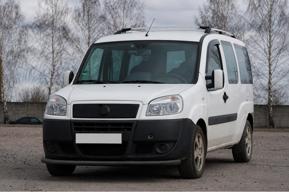 Fiat Doblo I 2001–2005 Predný ochranný rám ST008 Black (nerezová oceľ) Image