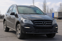 Mercedes ML W164 2005–2011 Predný ochranný rám ST008 Black (nerezová oceľ) fotografia 2