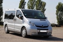 Renault Trafic 2001–2015 Predný ochranný rám ST014 Black (nerez) fotografia 2