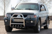 Mitsubishi Pajero Sport 1996–2007 Kengurín QT007 (nerezová oceľ) fotografia 3