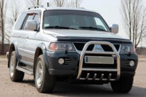 Mitsubishi Pajero Sport 1996–2007 Kengurín QT007 (nerezová oceľ) fotografia 2