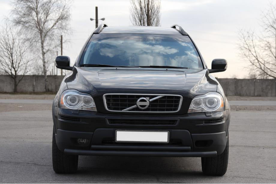 Volvo XC90 2002–2014 Predný ochranný rám ST014 Black (nerezová oceľ) Image