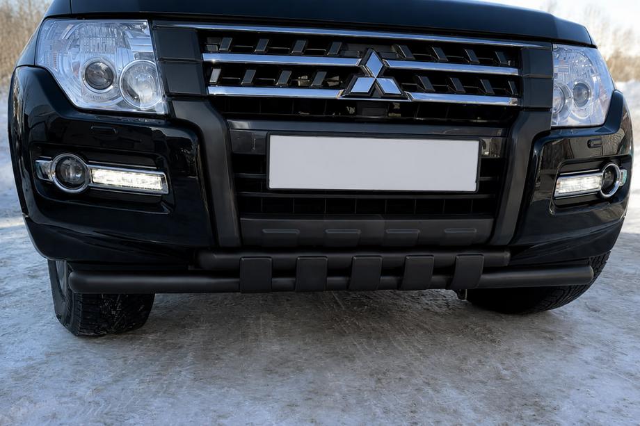 Mitsubishi Pajero Wagon IV 2006–2021 Predný ochranný rám ST015 Black (nerez) Image