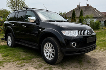 Mitsubishi Pajero Sport 2008–2015 Predný ochranný rám ST015 Black (nerez) fotografia 2
