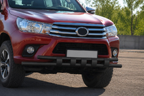 Toyota Hilux 2015– Predný ochranný rám ST015 Black (nerez) fotografia 3