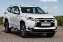 Mitsubishi Pajero Sport 2015– Predná ochrana ST016 Black (nerez) fotografia 1