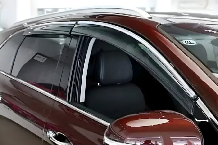 Lexus LS 2007–2017 Okenné deflektory s chrómovou lištou Long (HIC, 4 ks) Image