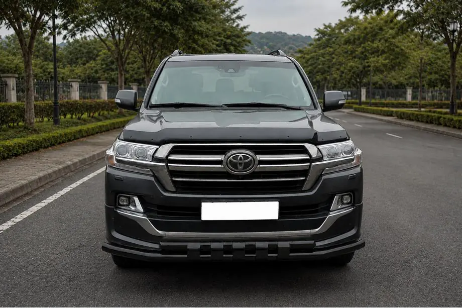 Toyota Land Cruiser 200 2007–2021 Predný ochranný rám ST015 Black (2015+, nerez) Image