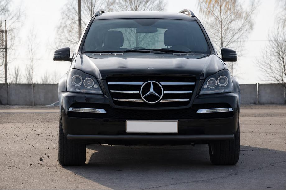 Mercedes GL class X164 2006–2012 Predný ochranný rám ST008 Black (nerez) Fotografia 1