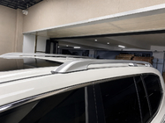 Toyota Land Cruiser 300 2021– Sivé OEM strešné pozdĺžne nosiče (hliník) fotografia 1