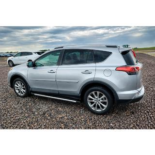 Sivé OEM strešné pozdĺžne nosiče (hliník) Toyota Rav 4 2019–2025 fotografia 1
