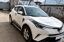 Toyota C-HR 2016–2023 Integrované strešné lyžiny sivé OEM (ABS plast, montáž lepením) fotografia 5