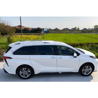Integrované strešné lyžiny sivé OEM (hliník) Toyota Sienna 2020– fotografia 1