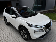 Nissan X-trail T33/Rogue 2022– Integrované strešné lyžiny sivé OEM (pre X-trail, hliník, montáž lepením) fotografia 2