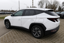 Hyundai Tucson NX4 2021– Integrované strešné lyžiny sivé OEM (Long, hliník, montáž lepením) fotografia 1