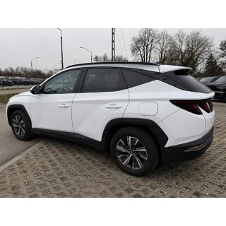 Integrované strešné lyžiny čierne OEM (Long, hliník, lepená montáž) Hyundai Tucson NX4 2021– fotografia 1