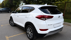 Hyundai Tucson TL 2016–2021 Integrované strešné lyžiny sivé OEM (ABS plast, montáž lepením) fotografia 3