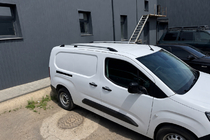 Citroen Berlingo/Multispace 2018– Chrómové strešné lyžiny (turecký dizajn) Dlhé, kovové pätky fotografia 3