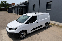 Citroen Berlingo/Multispace 2018– Chrómové strešné lyžiny (turecký dizajn) Dlhé, kovové pätky fotografia 4