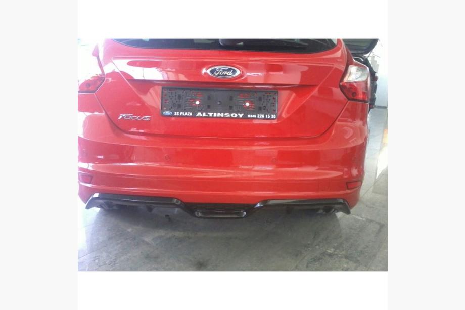 Ford Focus III 2011–2017 Nadstavec zadného nárazníka HB (na lakovanie) Fotografia 5