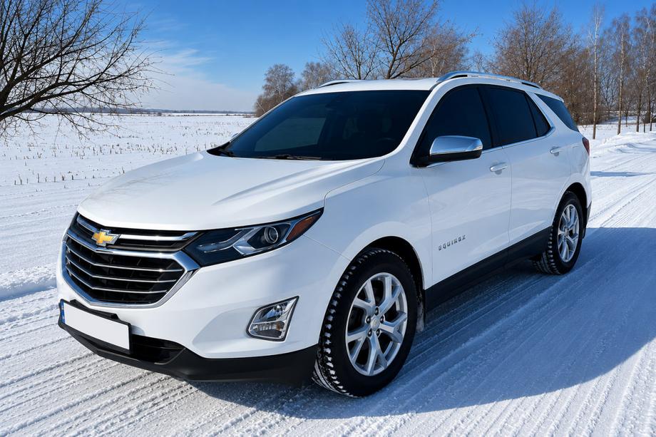 Chevrolet Equinox 2018–2025 Sivé OEM strešné lyžiny (hliník, montáž lepením) Fotografia 2