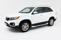 Kia Sorento II XM 2009–2014 Bočné nášľapy Allmond White (2 ks, hliník) fotografia 1