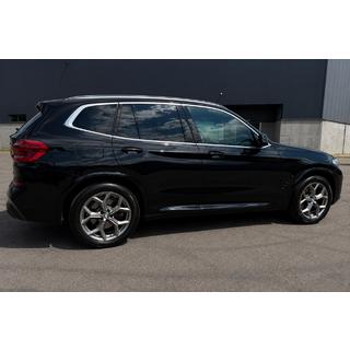 Integrované strešné lyžiny chrómové OEM (hliník, montáž lepením) BMW X3 G01 2018– fotografia 2