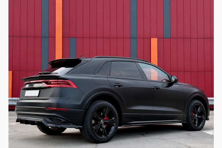 Audi Q8 2018– Integrované strešné lyžiny, čierne OEM (hliník, montáž lepením) Image