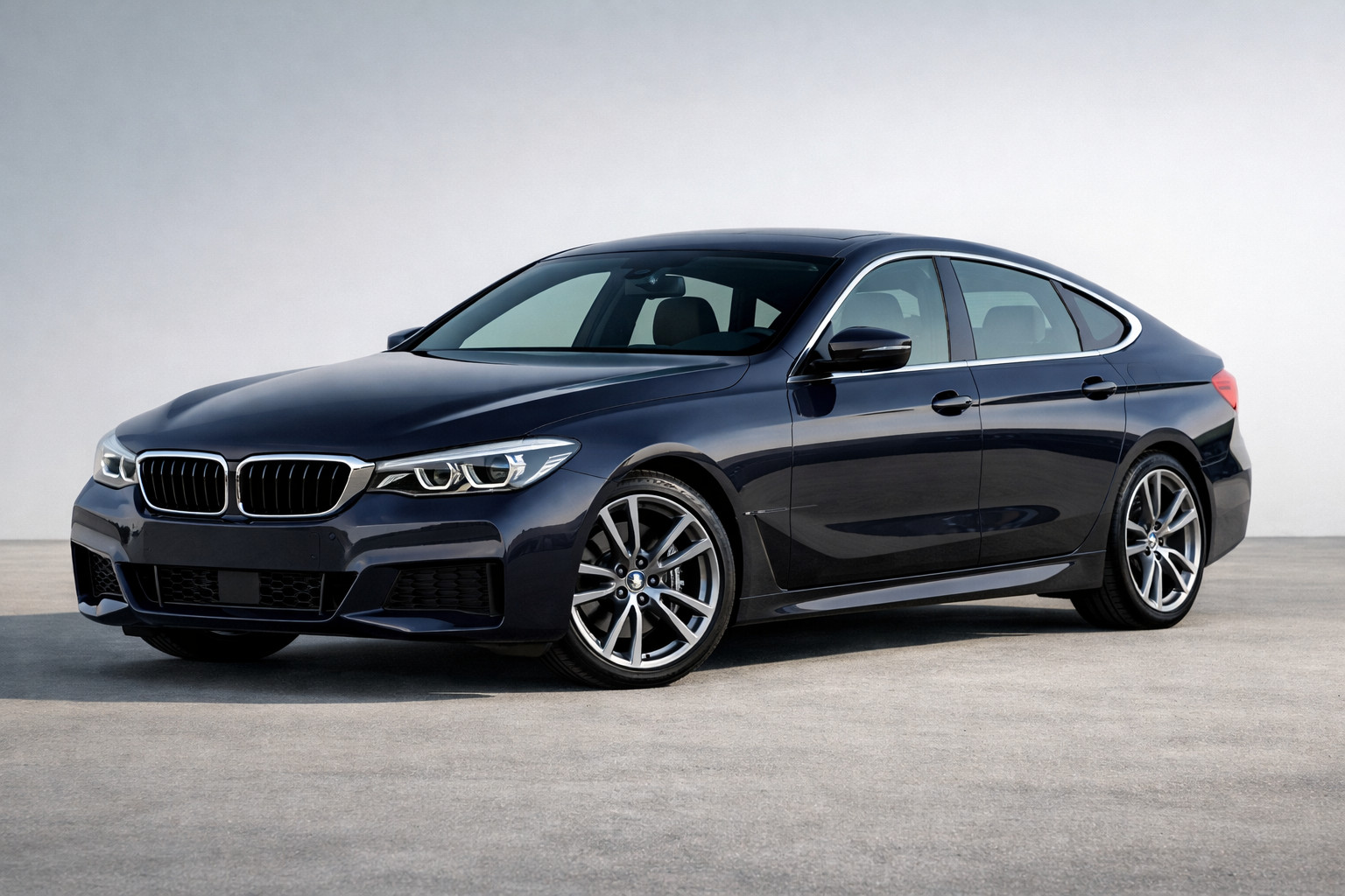 Recenzia BMW 6. série G32 (2017-): nezvyčajný formát pre tých, ktorým je v 5. sérii tesno