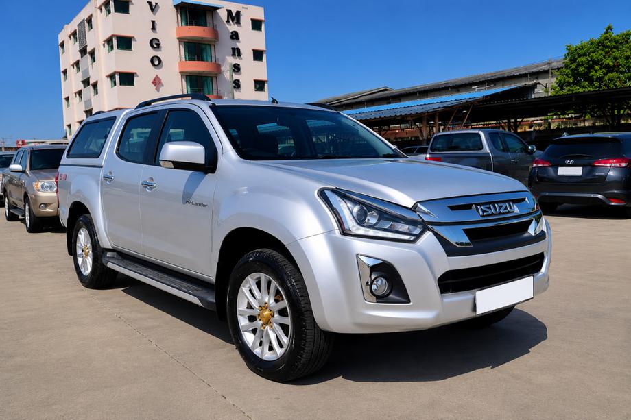 Isuzu D-Max 2011–2019 OEM strešné lyžiny čierne (ABS plast, montáž lepením) Image