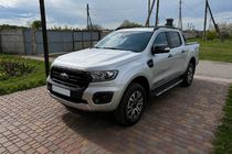 Ford Ranger 2011–2022 Čierne OEM strešné lyžiny (ABS plast, montáž lepením) fotografia 1