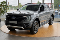 Ford Ranger 2022– Strešné lyžiny čierne OEM (hliník) fotografia 1
