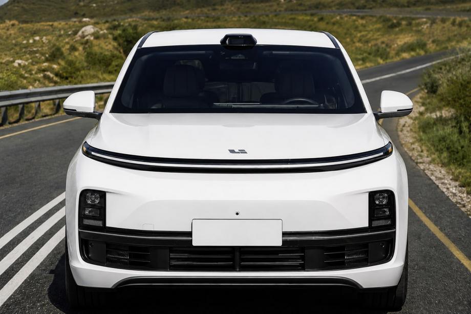 Li Auto L7 Integrované strešné lyžiny, čierne OEM (hliník, montáž lepením) Fotografia 1