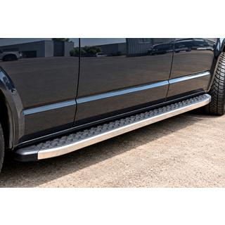 Bočné nášľapy BlackLine (2 ks, hliník) Volkswagen T5 Caravelle 2004–2010 fotografia 1