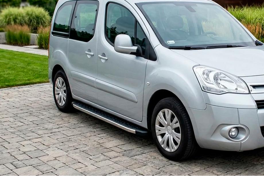 Peugeot Partner Tepee 2008–2018 Bočné nášľapy BlackLine (2 ks, hliník) Image