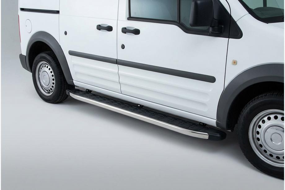Ford Connect 2002–2006 Bočné nášľapy BlackLine (2 ks, hliník) Image