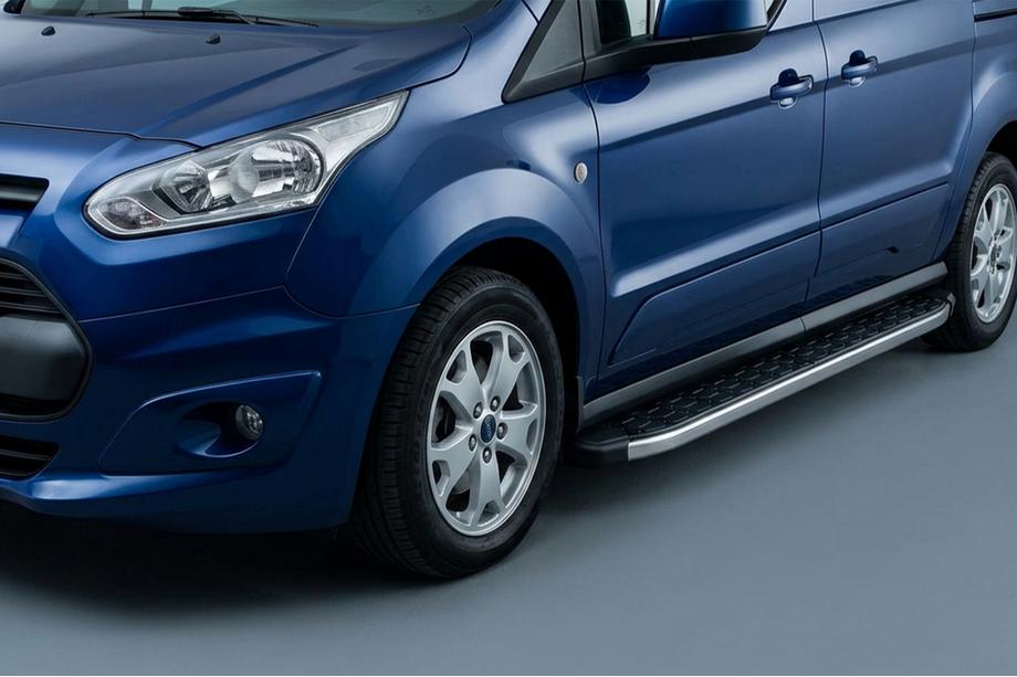 Ford Connect 2014–2021 Bočné nášľapy BlackLine (2 ks, hliník) Štandardná základňa Image