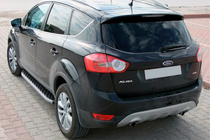 Ford Kuga/Escape 2013–2019 Bočné nášľapy BlackLine (2 ks, hliník) fotografia 1